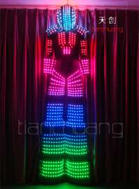 天创LED高翘机器人发光服